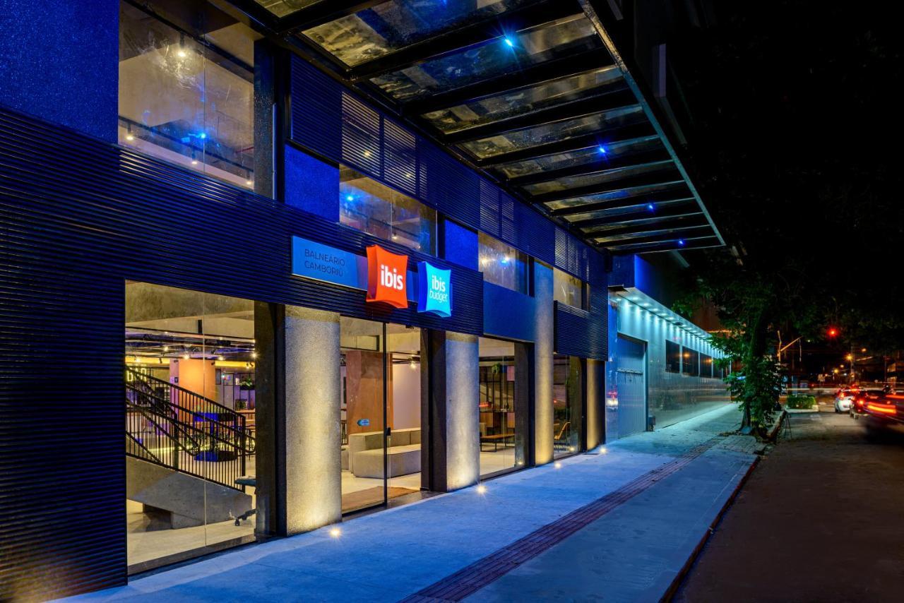 Ibis Budget Balneário Camboriú エクステリア 写真